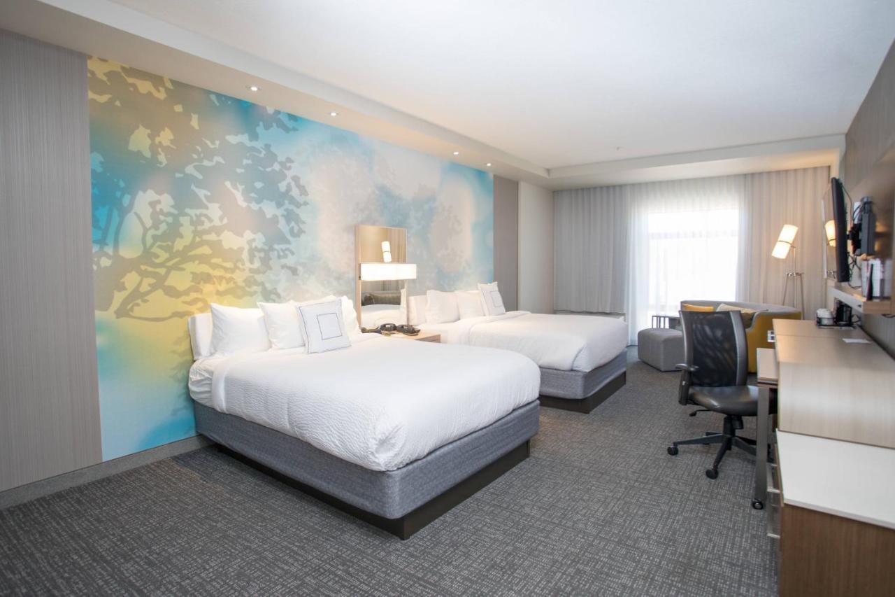 คอร์ตยาร์ด แอลเบียน Hotel Albion ภายนอก รูปภาพ